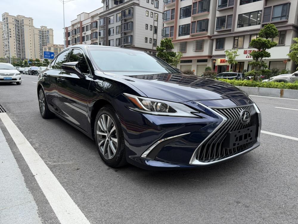 Lexus Lexus ES