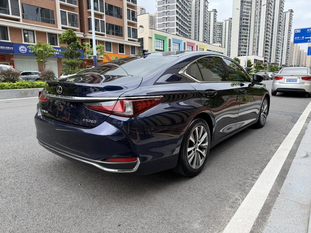 Lexus Lexus ES