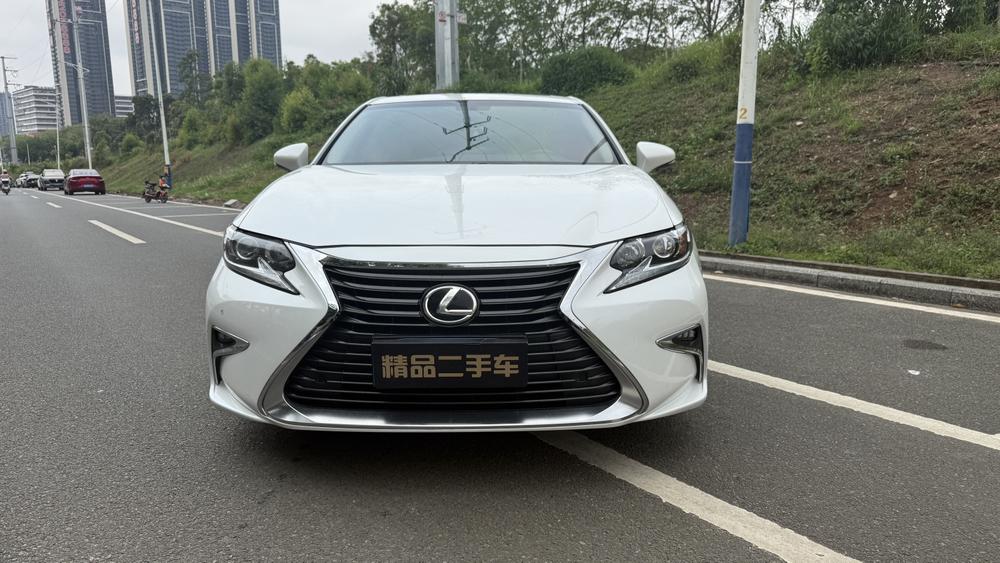 Lexus Lexus ES