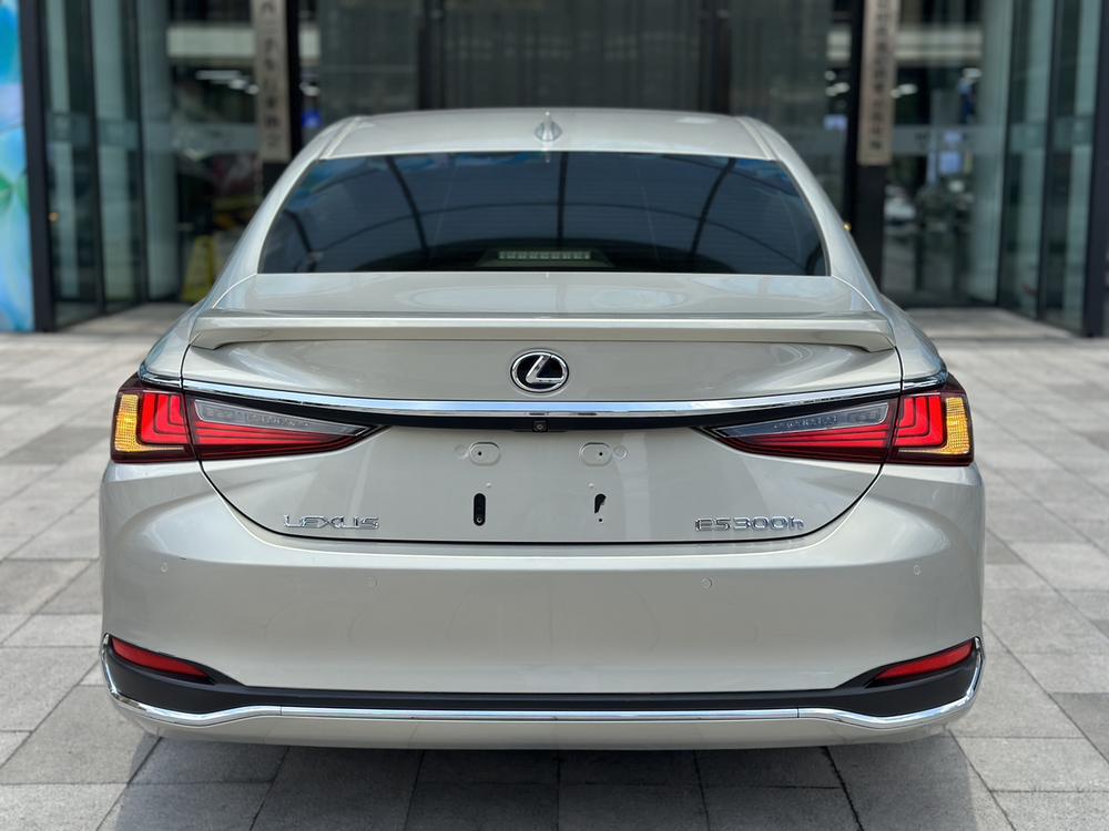 Lexus Lexus ES