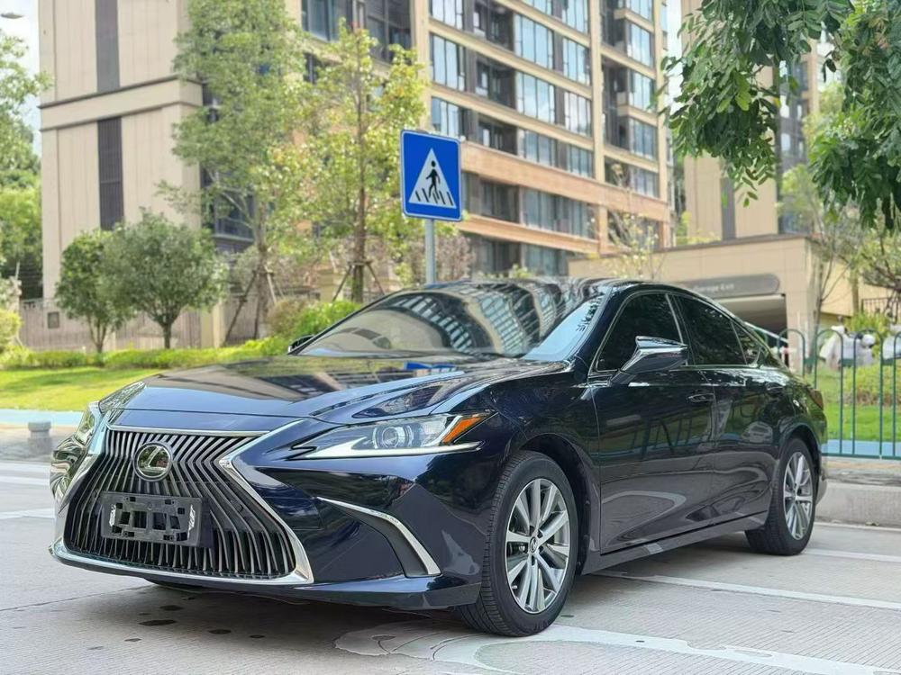 Lexus Lexus ES