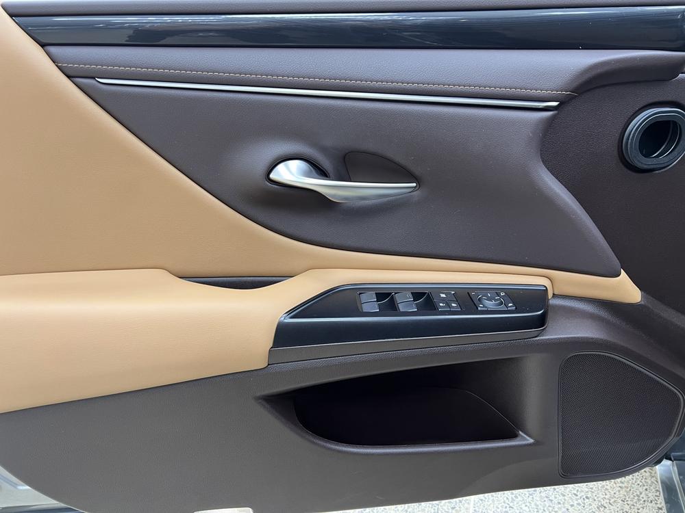 Lexus Lexus ES