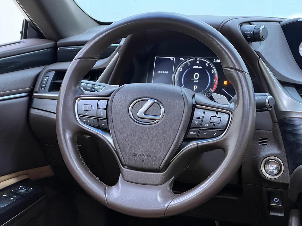 Lexus Lexus ES