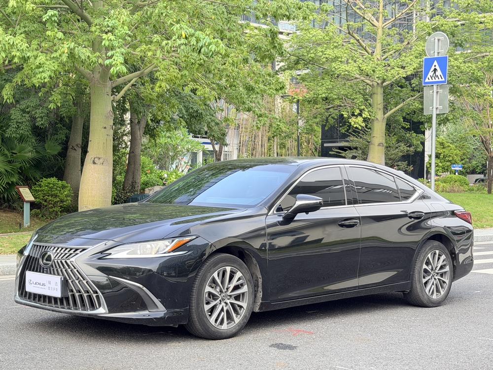 Lexus Lexus ES