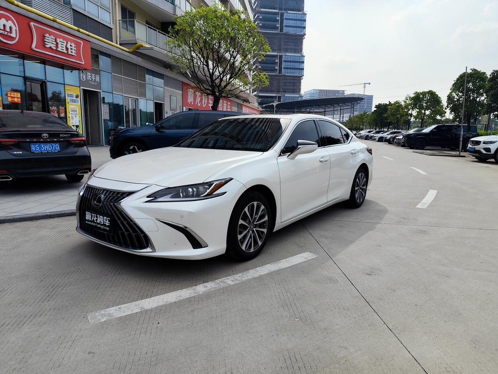 Lexus Lexus ES