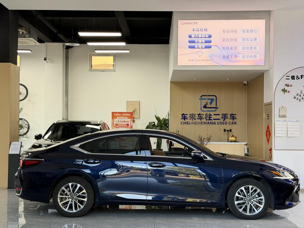 Lexus Lexus ES