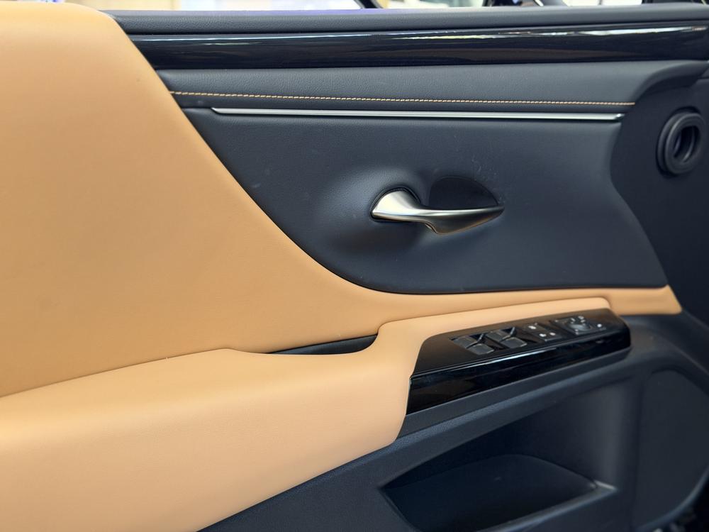 Lexus Lexus ES