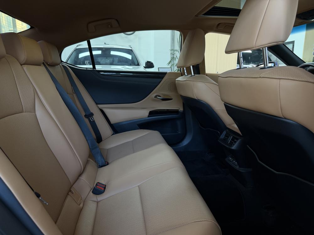 Lexus Lexus ES