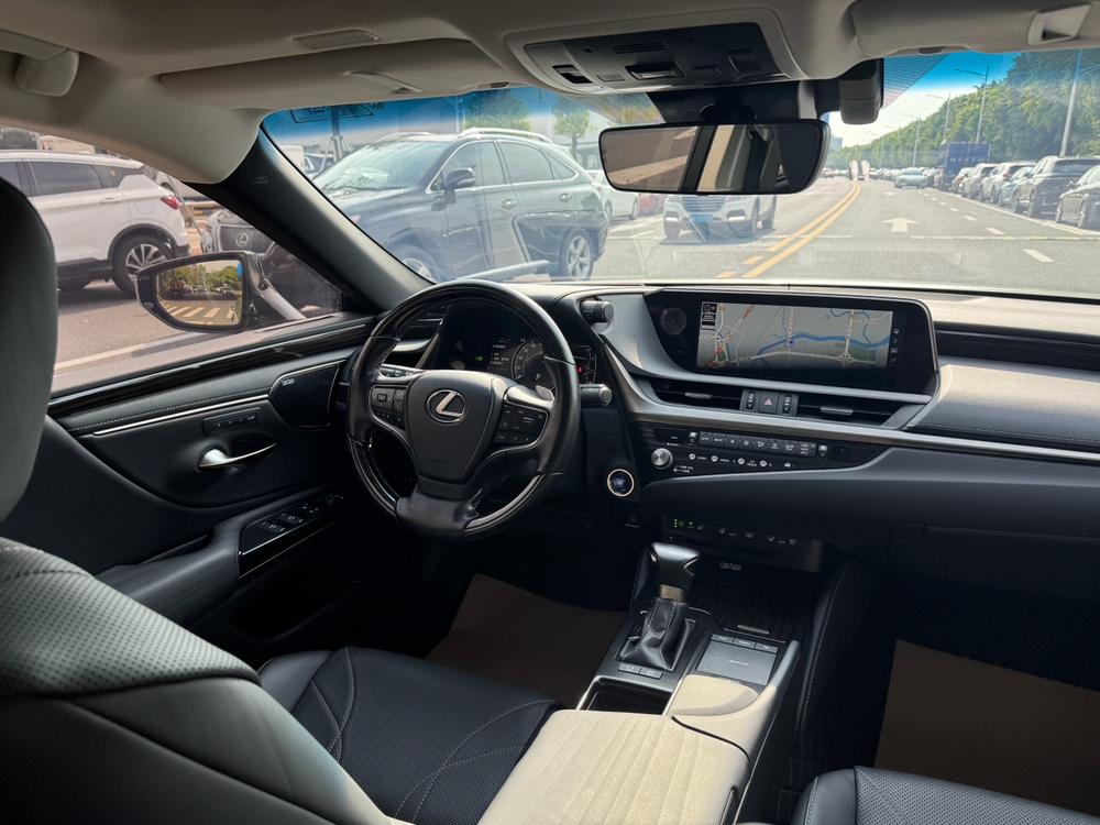 Lexus Lexus ES