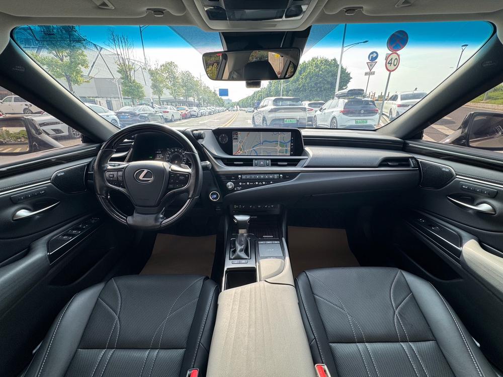 Lexus Lexus ES
