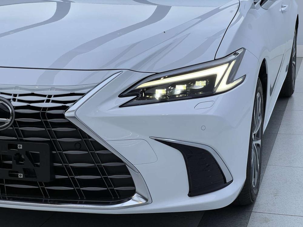 Lexus Lexus ES