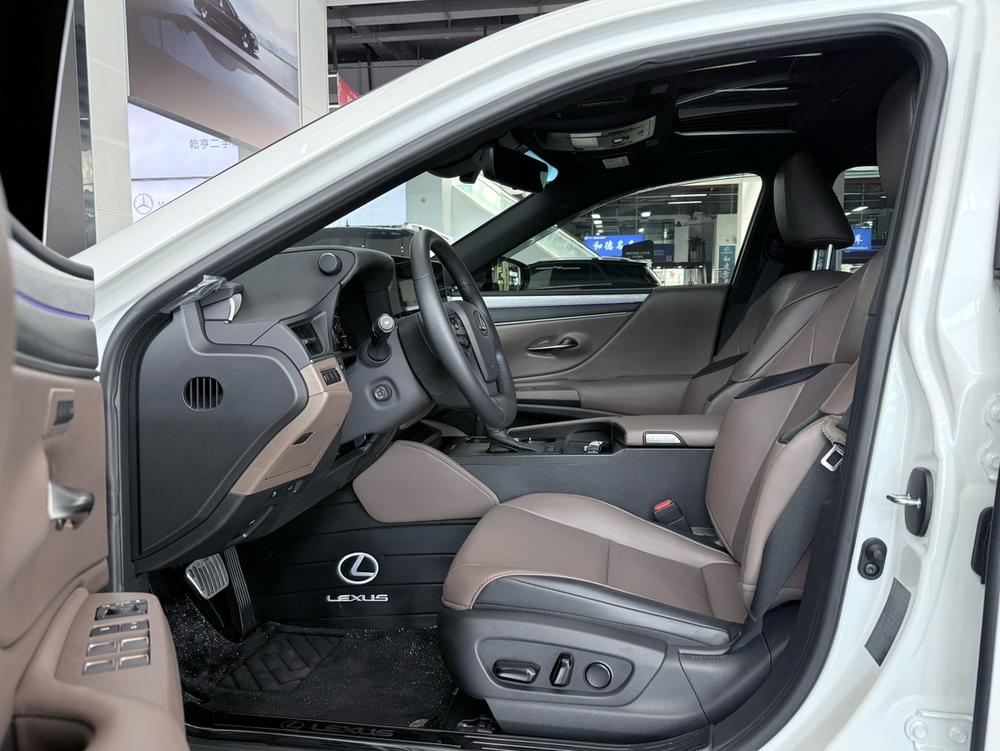 Lexus Lexus ES