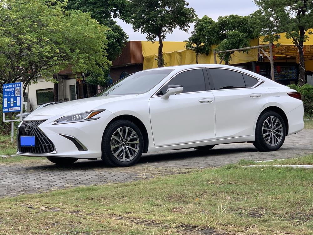 Lexus Lexus ES