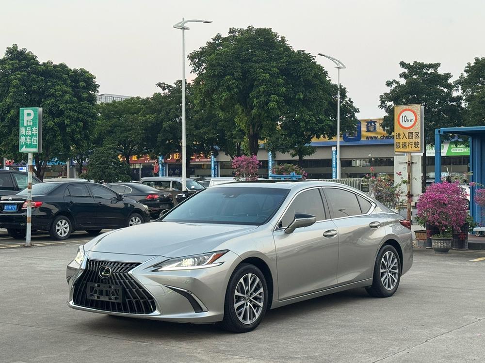Lexus Lexus ES