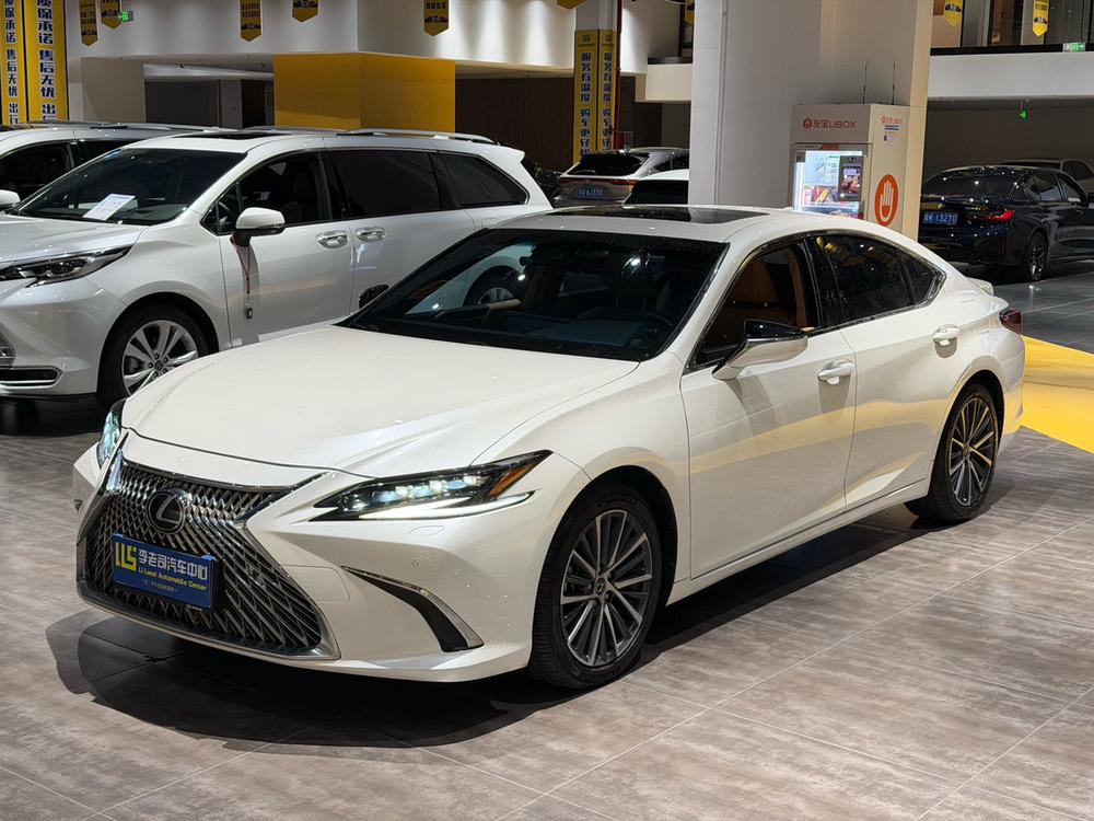 Lexus Lexus ES