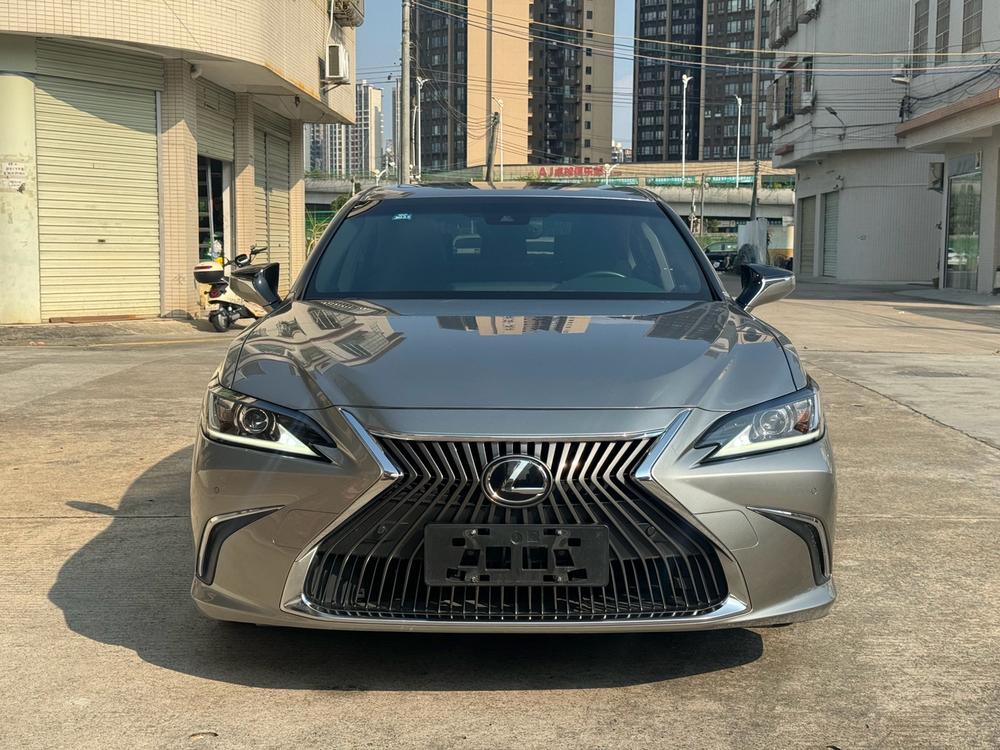 Lexus Lexus ES