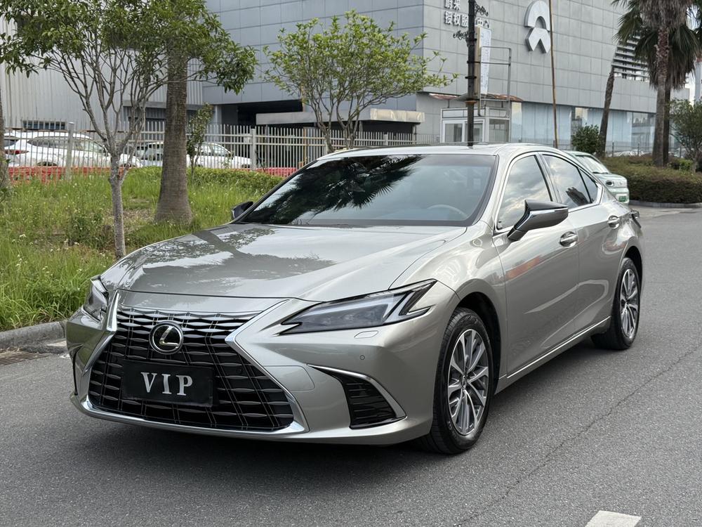 Lexus Lexus ES