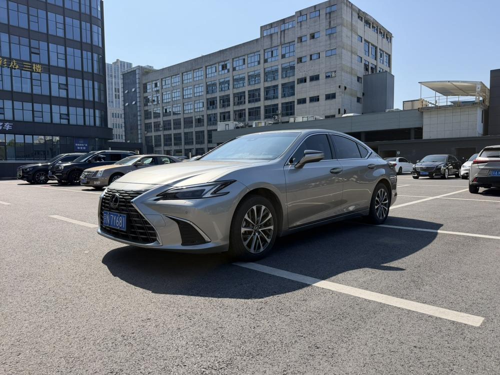 Lexus Lexus ES