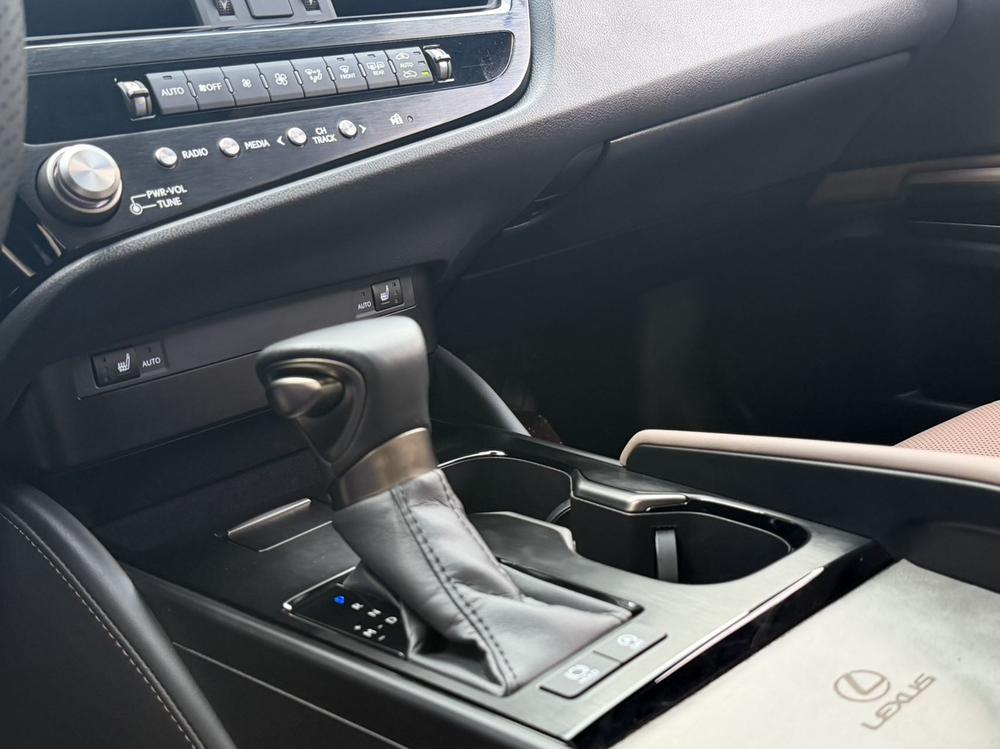 Lexus Lexus ES