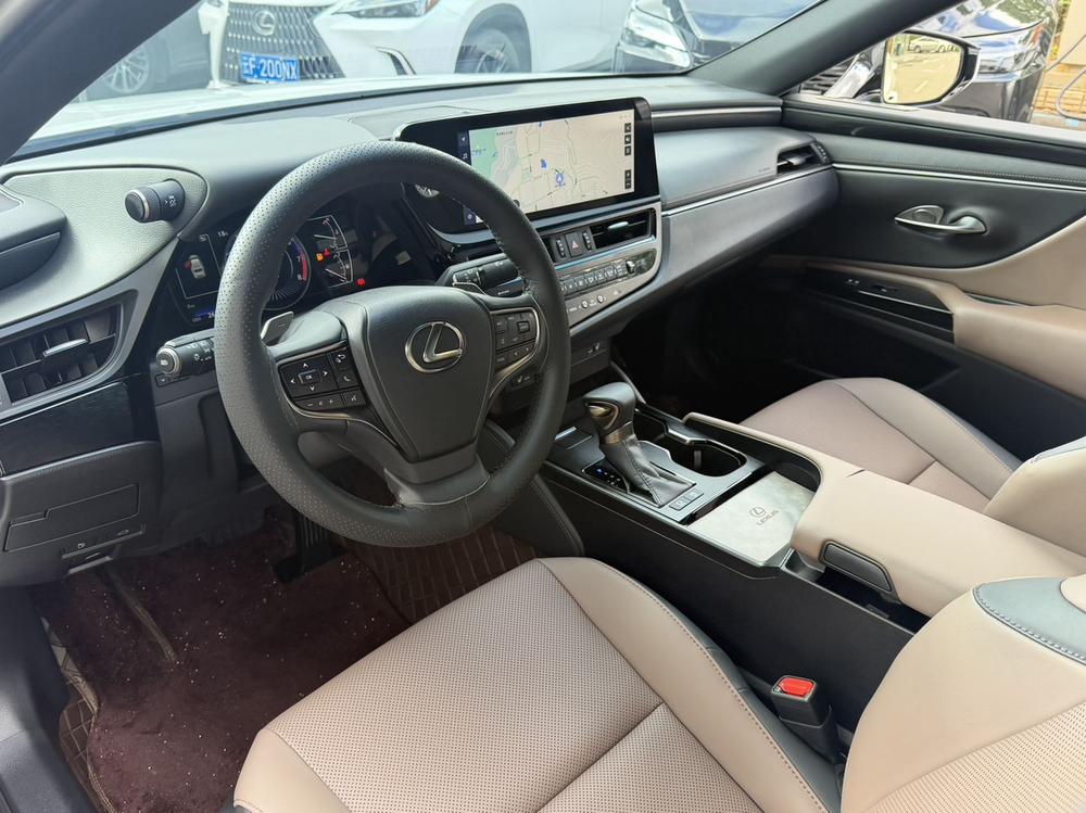 Lexus Lexus ES