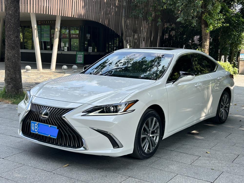 Lexus Lexus ES
