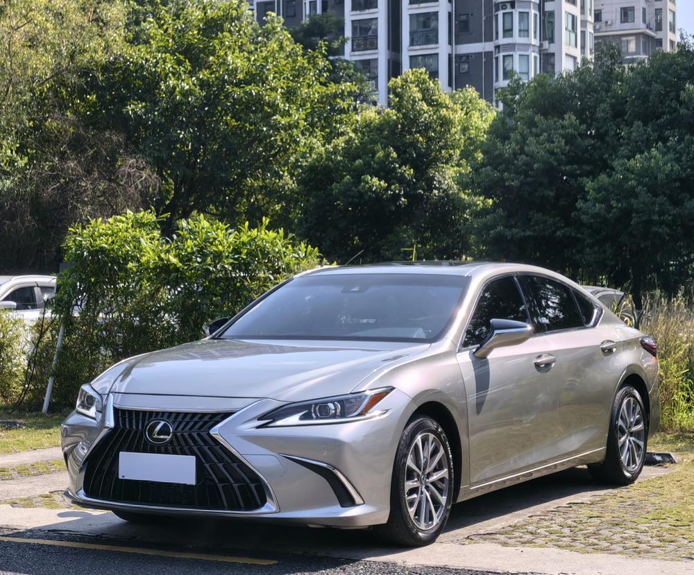 Lexus Lexus ES