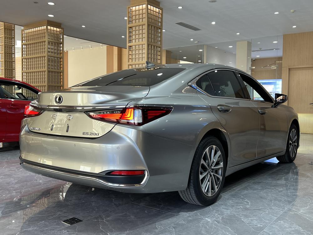 Lexus Lexus ES