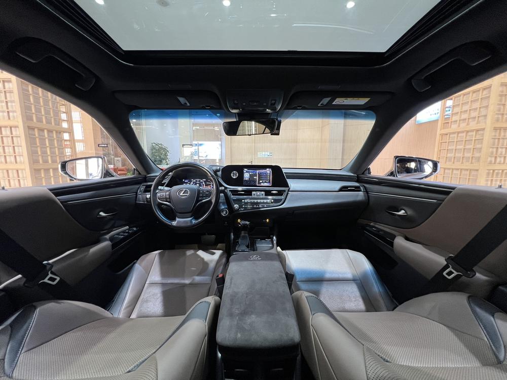 Lexus Lexus ES