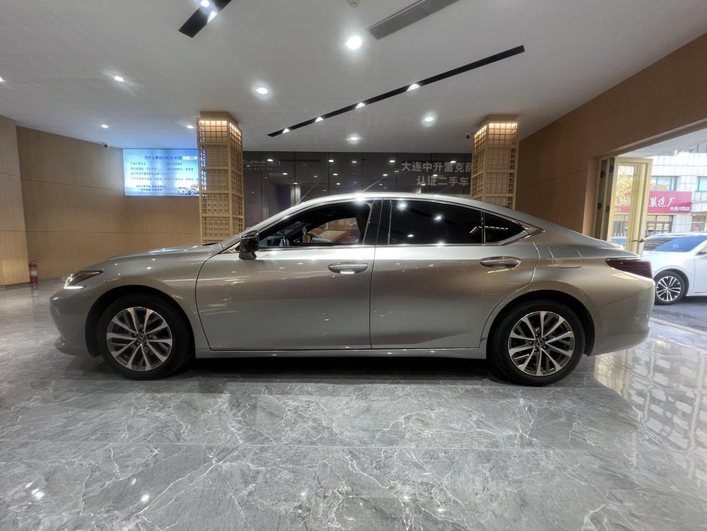Lexus Lexus ES
