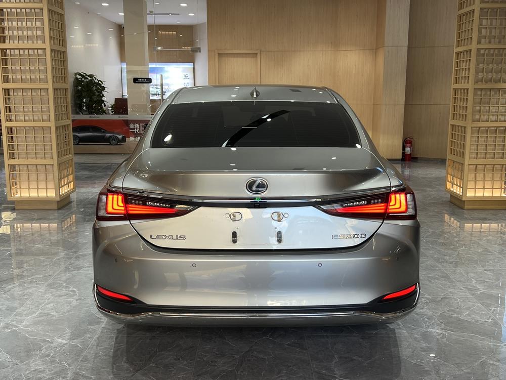 Lexus Lexus ES