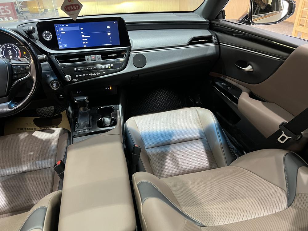 Lexus Lexus ES