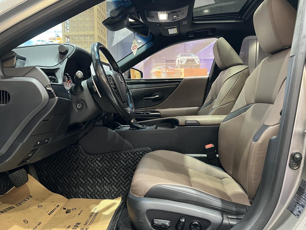 Lexus Lexus ES