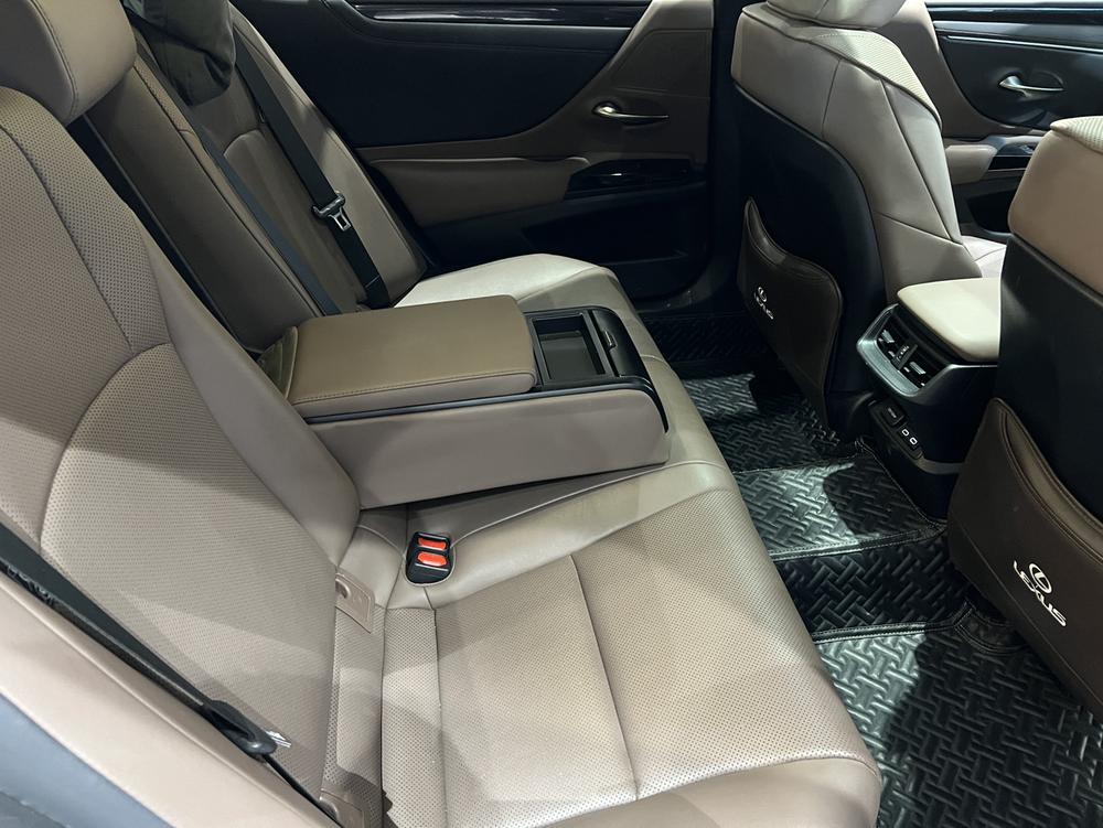 Lexus Lexus ES