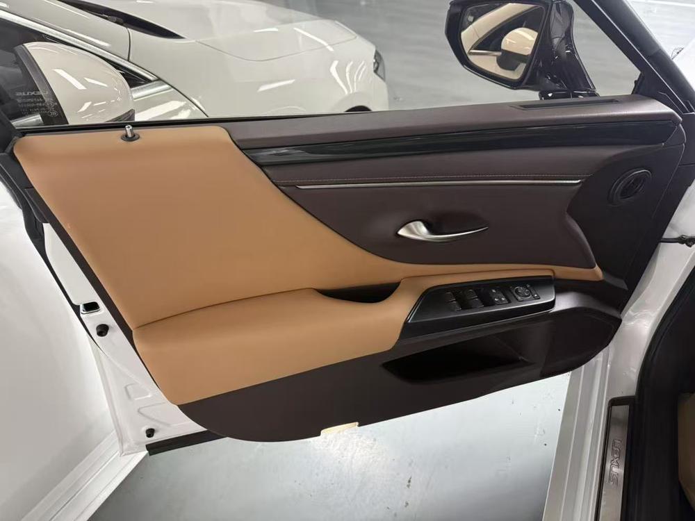 Lexus Lexus ES