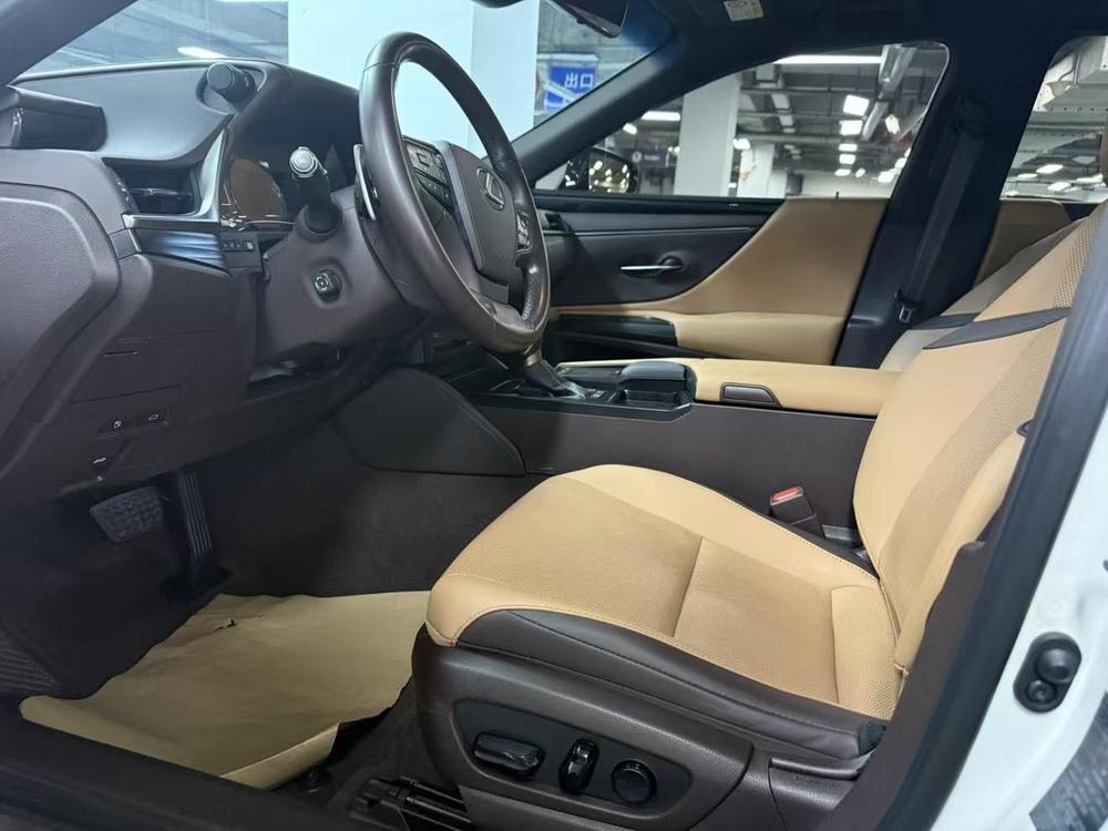 Lexus Lexus ES