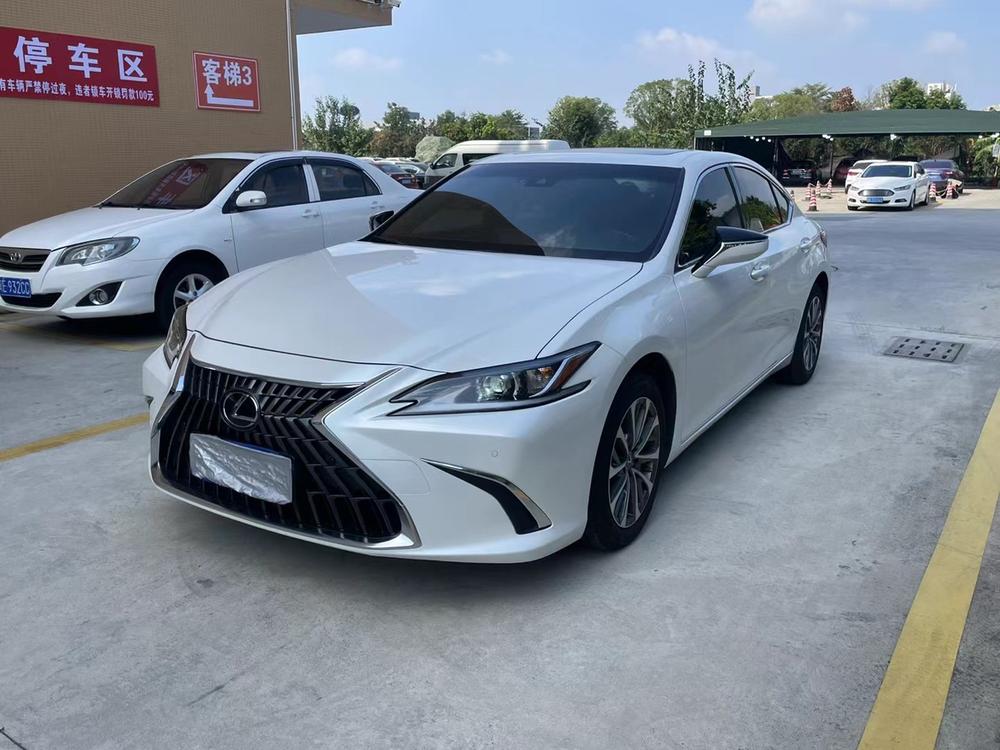 Lexus Lexus ES