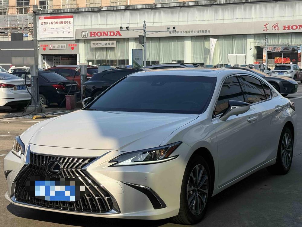 Lexus Lexus ES
