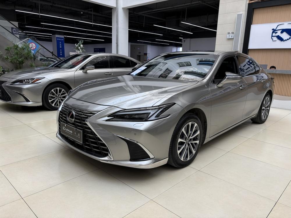 Lexus Lexus ES