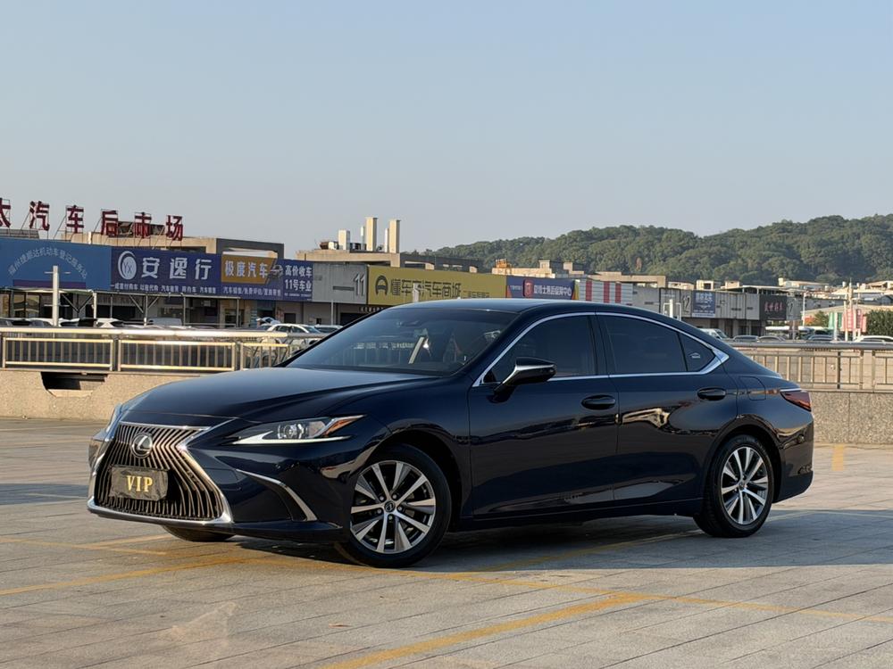 Lexus Lexus ES
