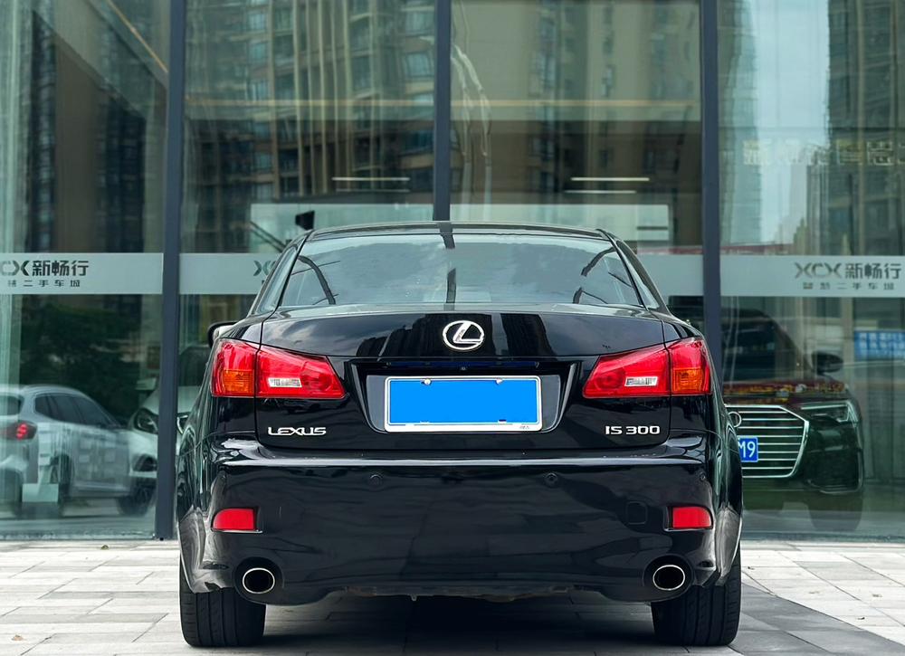 Lexus Lexus IS
