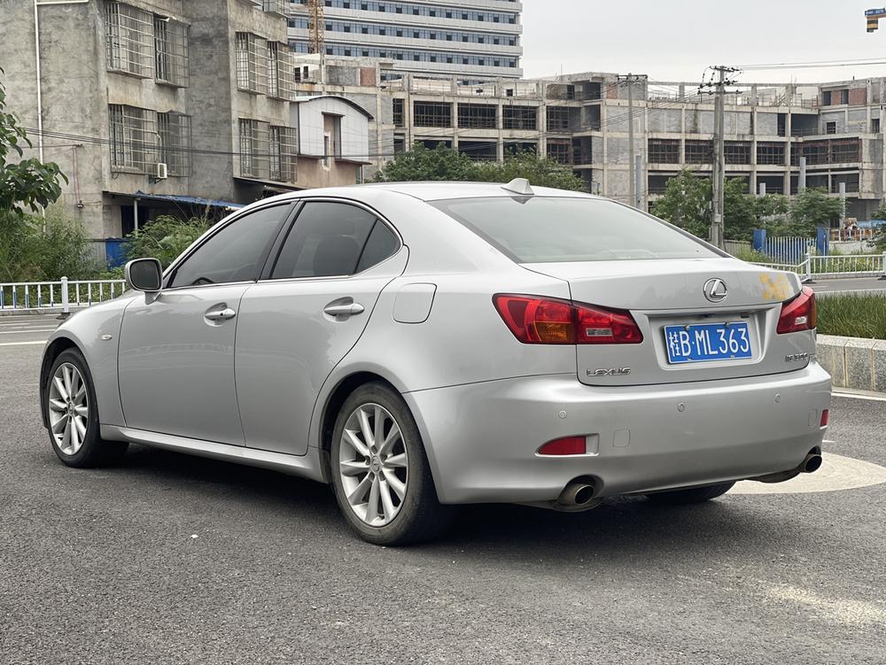 Lexus Lexus IS