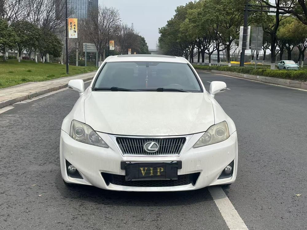 Lexus Lexus IS