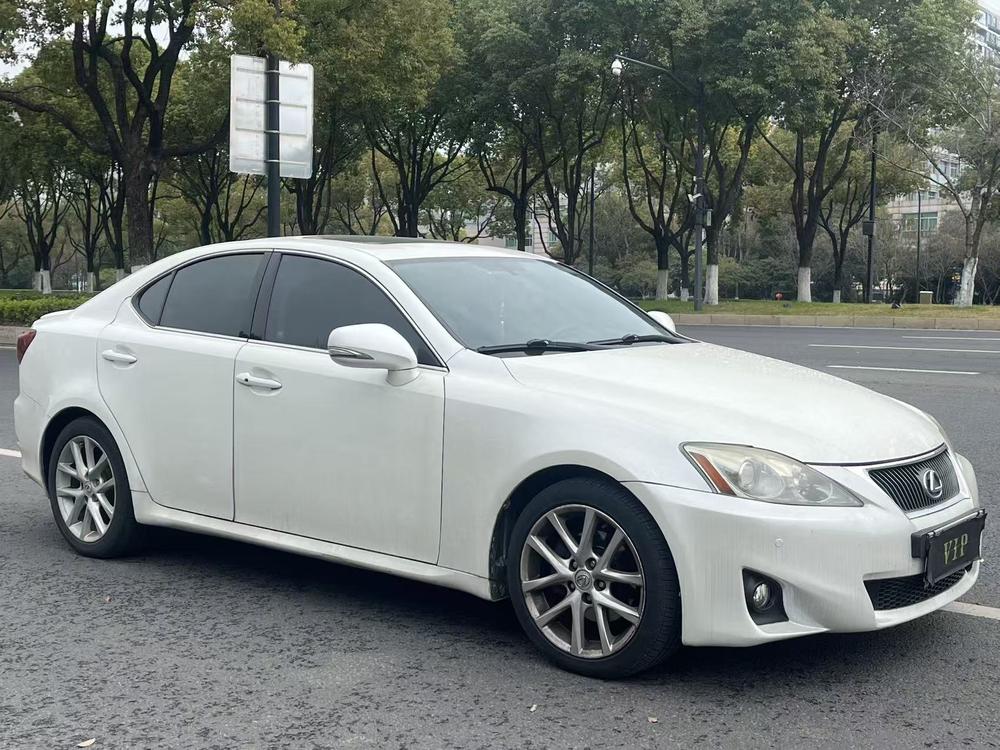 Lexus Lexus IS