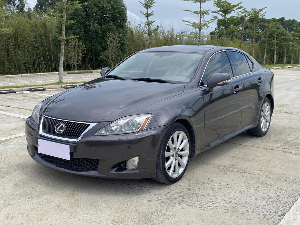 Lexus Lexus IS