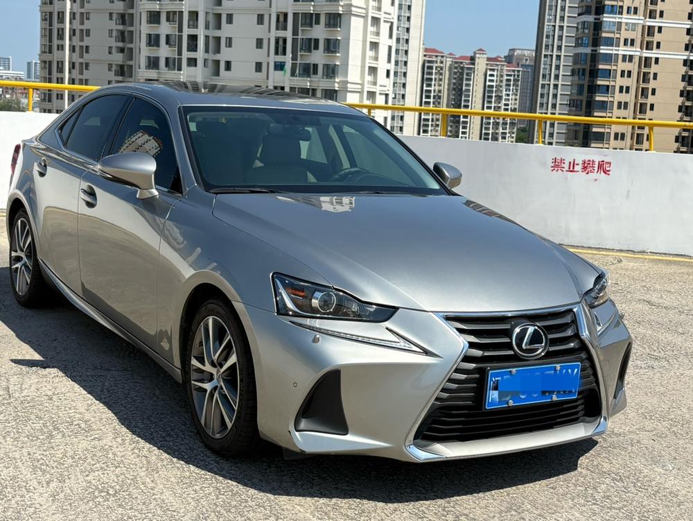 Lexus Lexus IS