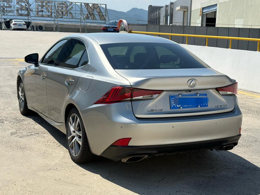 Lexus Lexus IS