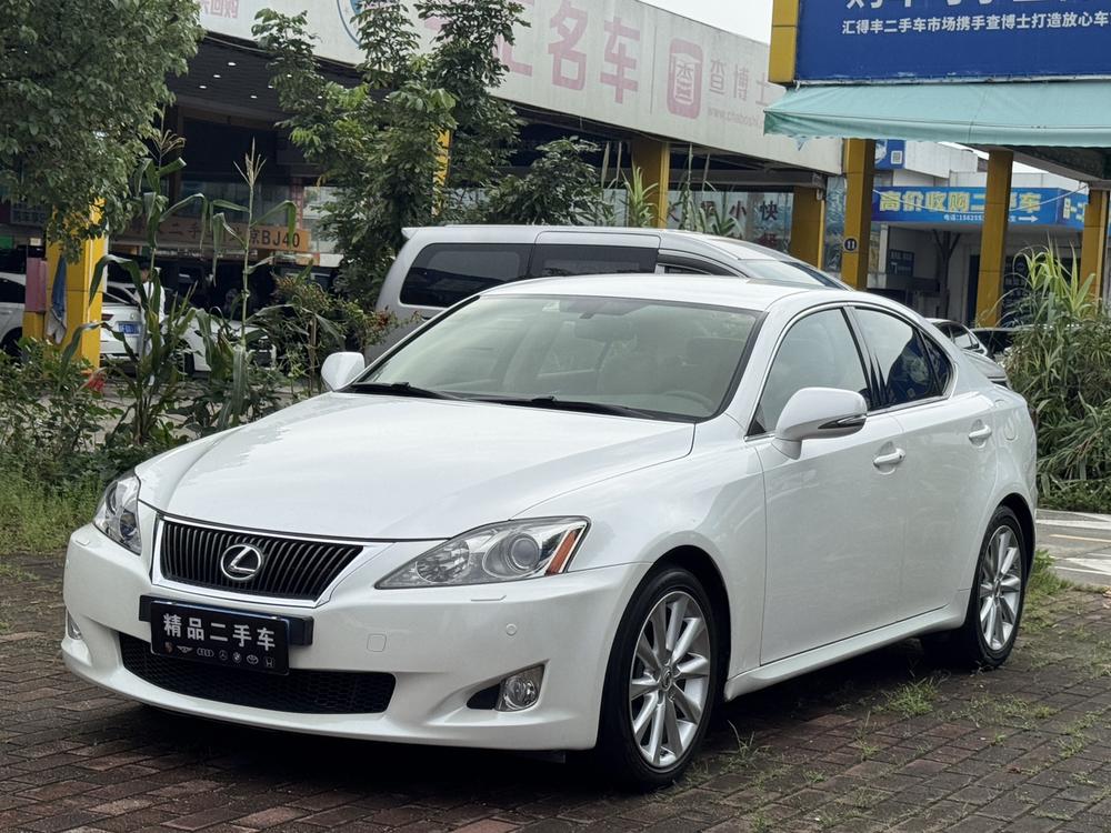 Lexus Lexus IS
