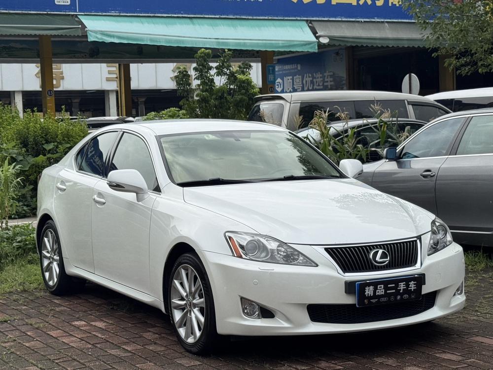 Lexus Lexus IS
