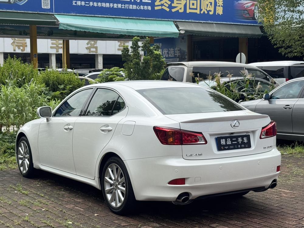 Lexus Lexus IS