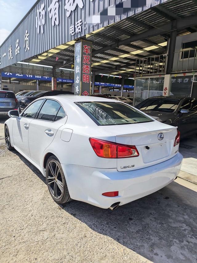 Lexus Lexus IS